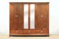 Kleiderschrank